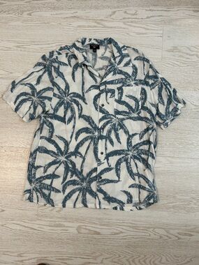 True Religion White Short Sleeve Button-Up with Blue Palm Print